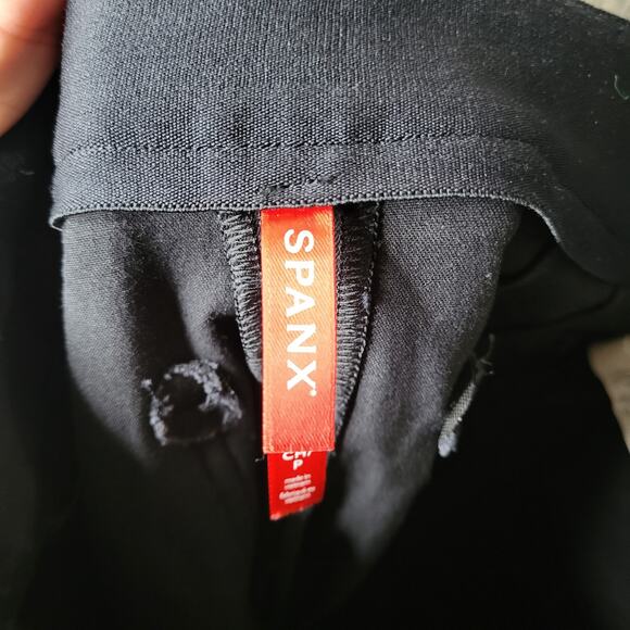 Spanx The Perfect Pant Wide Leg Cropped Pull On Black With Pockets Size Small - Picture 4 of 8